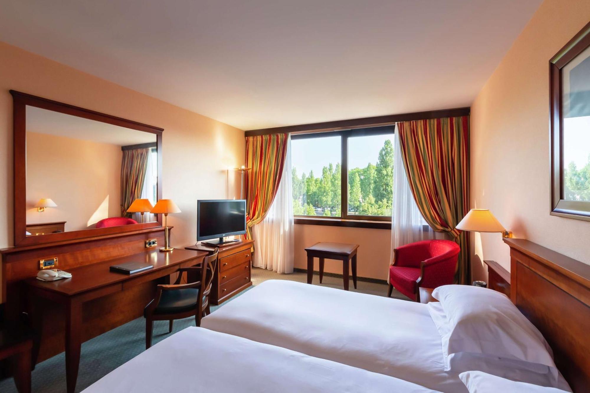 Hilton Strasbourg Ξενοδοχείο Εξωτερικό φωτογραφία